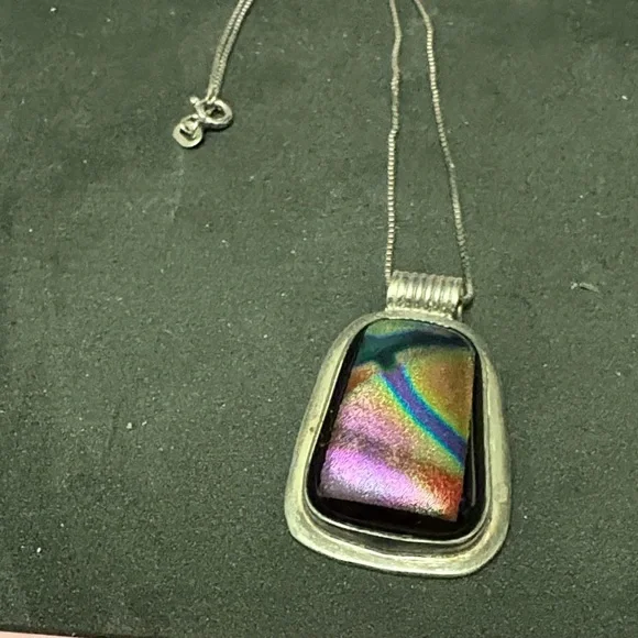 Vintage Sterling Silver Dichroic Iridescent Pendant with 925 Silver Chain - Picture 4 of 9